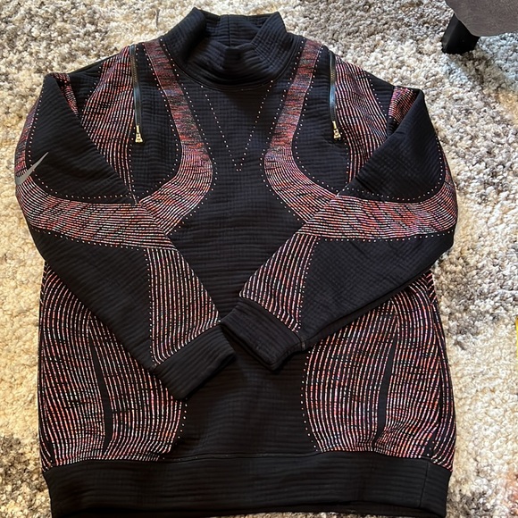 Nike sweater - Picture 4 of 13